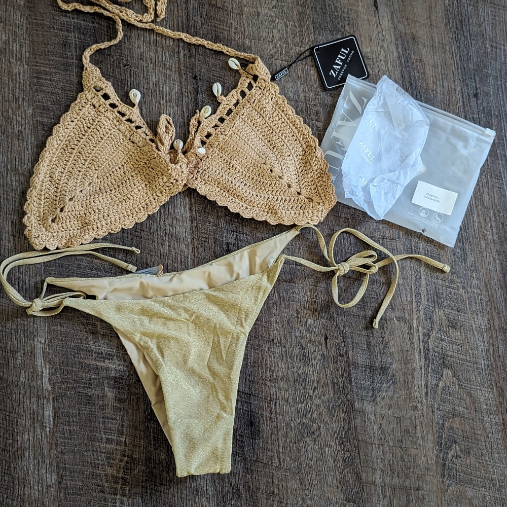Crochet bikini